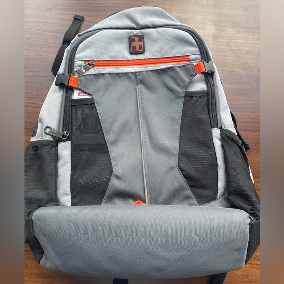 Banded backpack - Picture 2 of 3